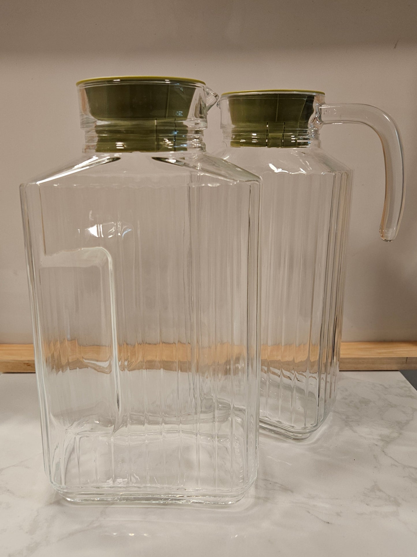 Arc France Pitchers | Set of 2