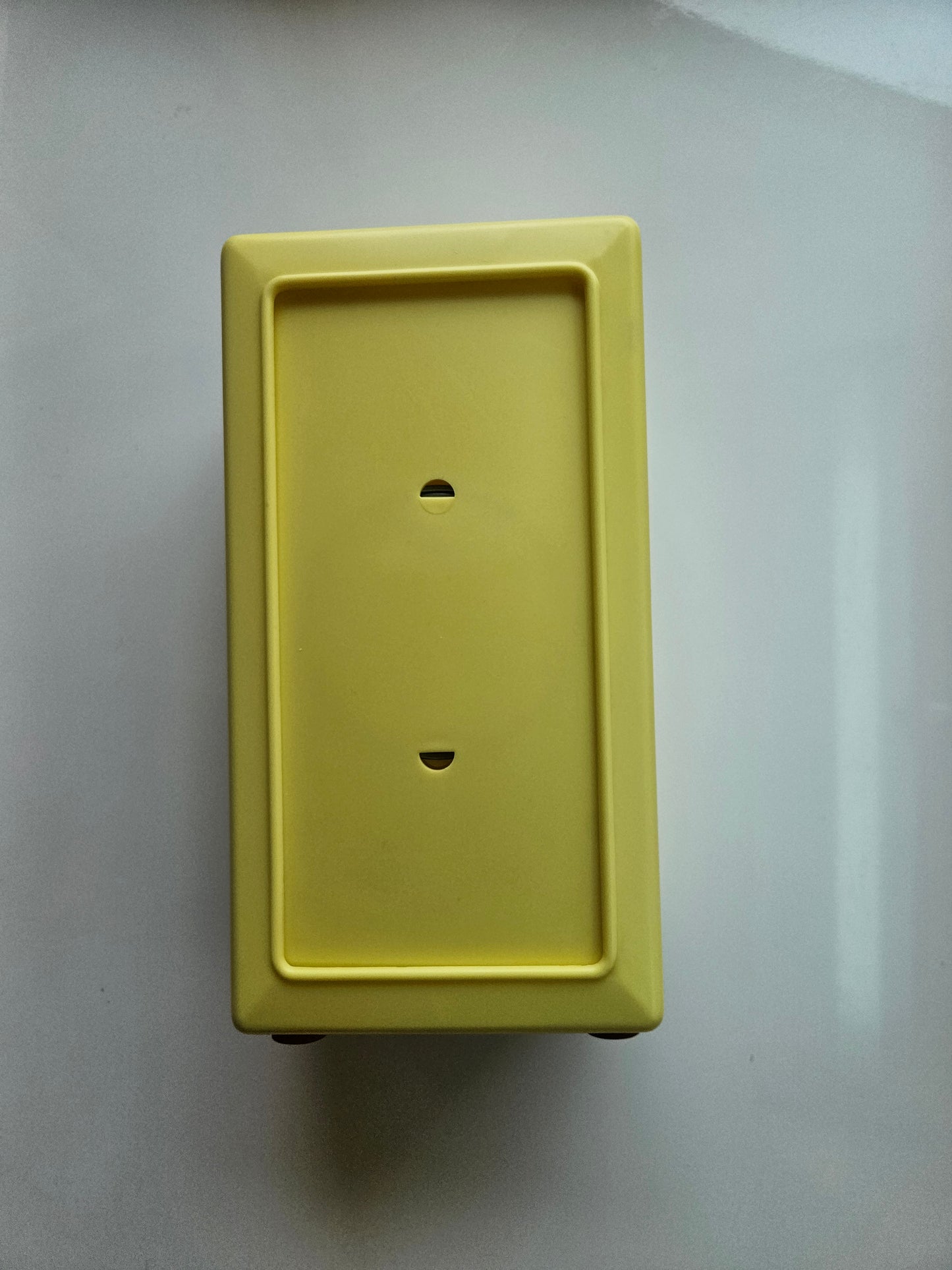 Yellow Paper Napkin Dispenser | Les Papiers Perkins Ltee, Canada