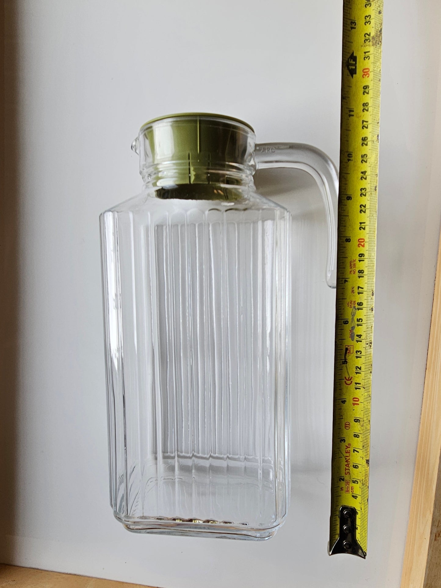 Arc France Pitchers | Set of 2