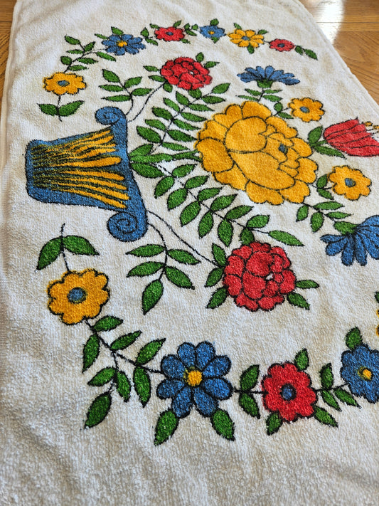 1960s–1970s Kathaway Tea Towel | Folk Art Floral | Made in Canada | MCM Vintage