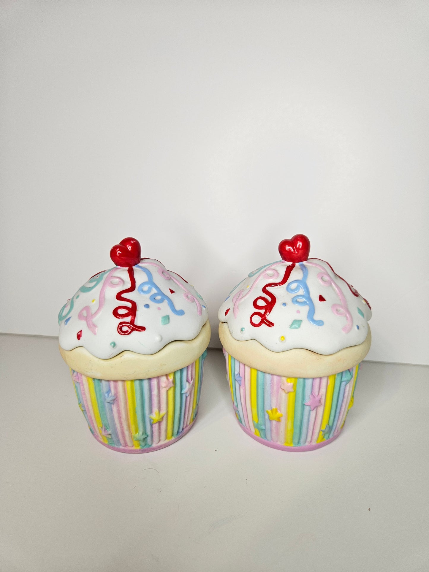 Cute Cupcake Candle Holder | 1990s | PartyLite