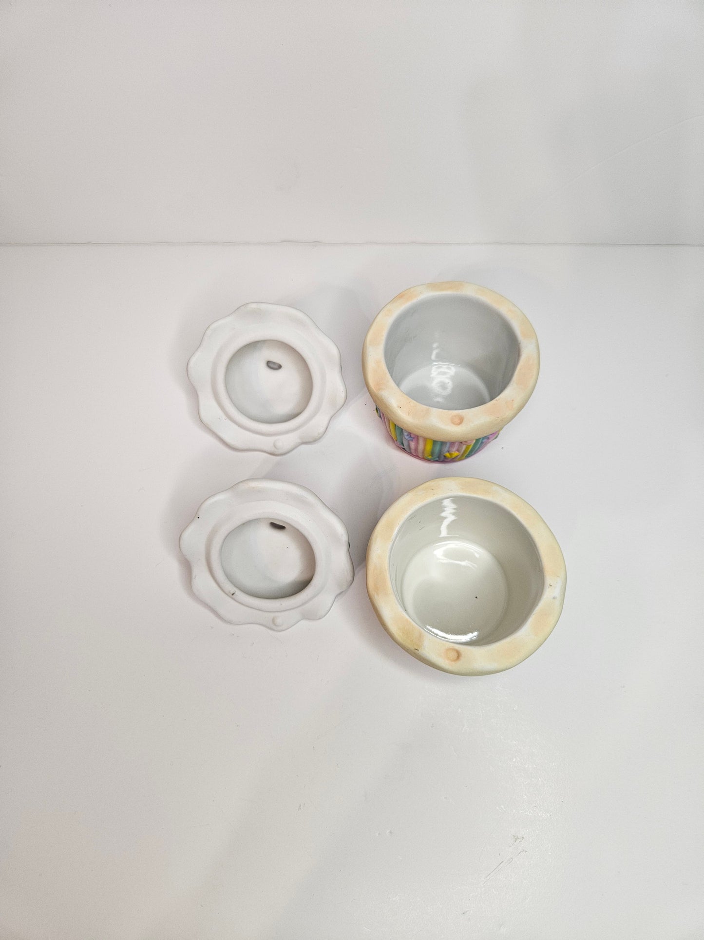 Cute Cupcake Candle Holder | 1990s | PartyLite