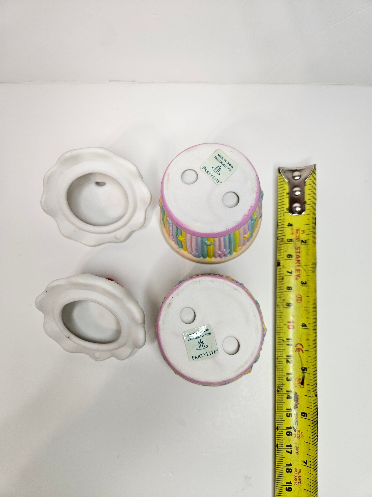 Cute Cupcake Candle Holder | 1990s | PartyLite