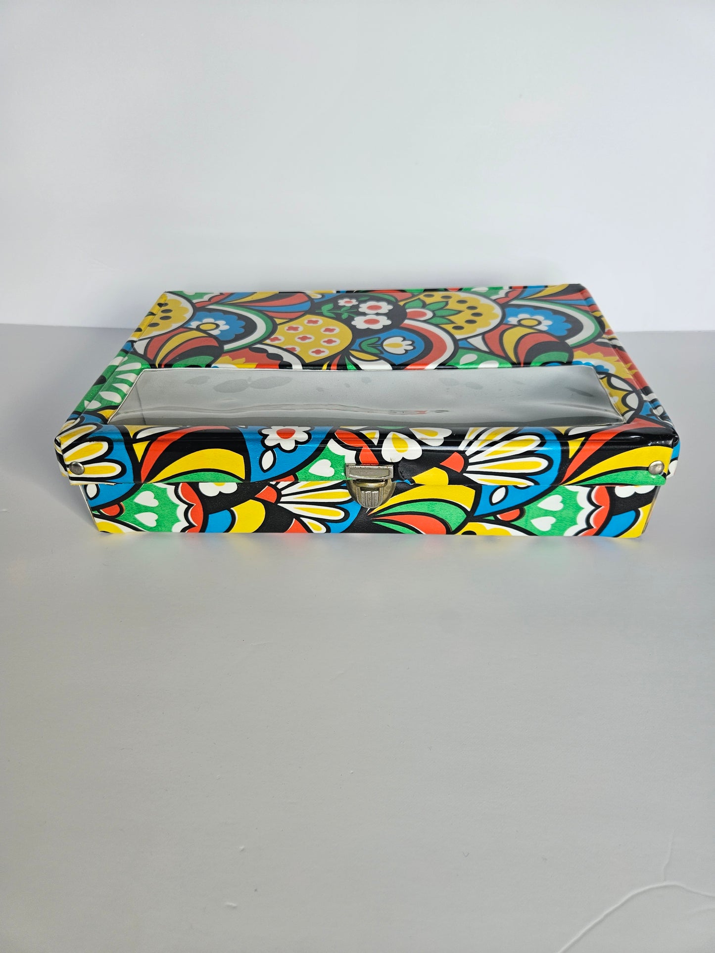 1960s Barbie Doll Case | Flower Power Vinyl Accessory Case | Made in Hong Kong