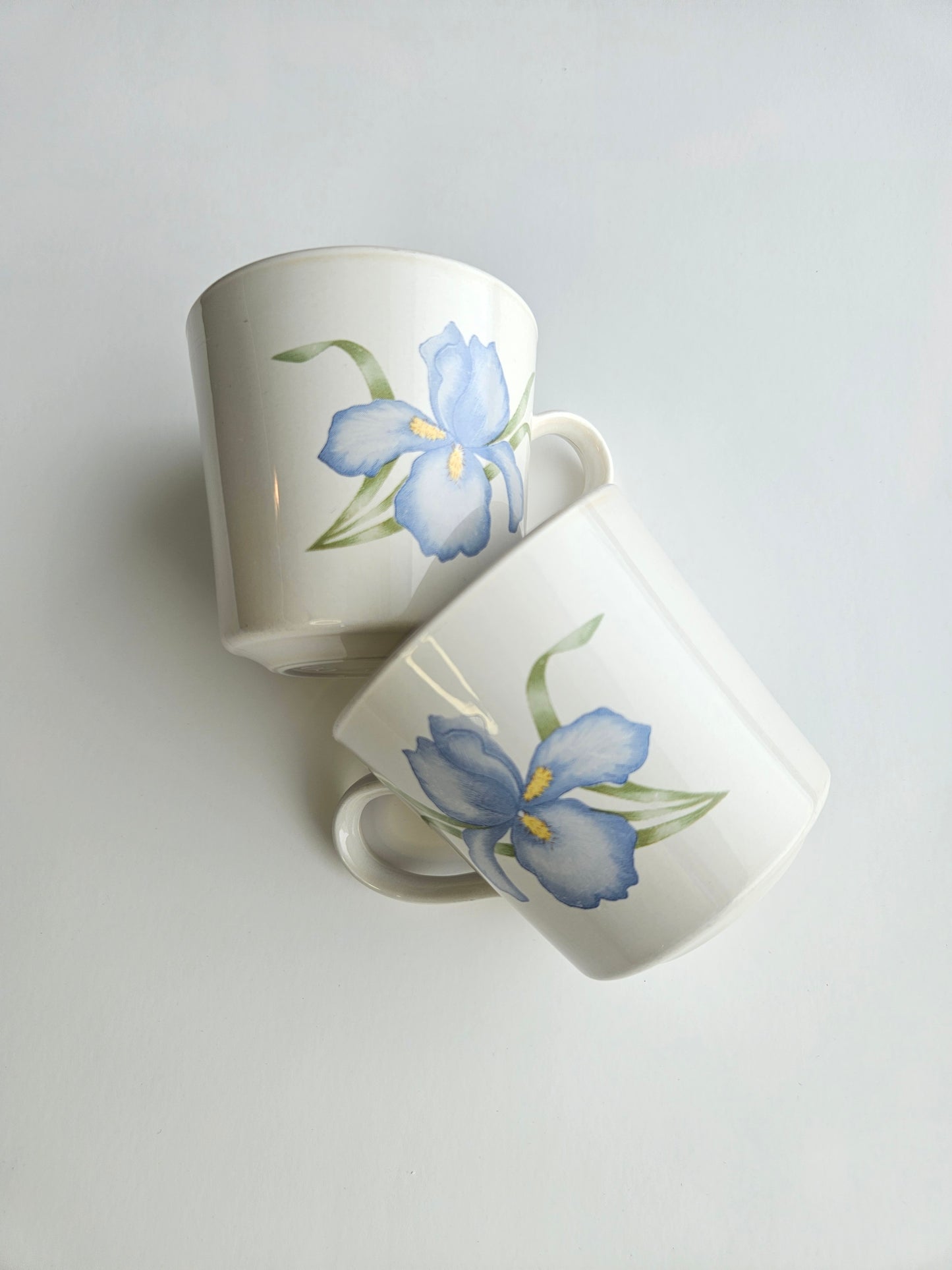 1980s Corelle Blue Iris Mugs | Set of 2 | 8oz | Corning | Vintage Stoneware