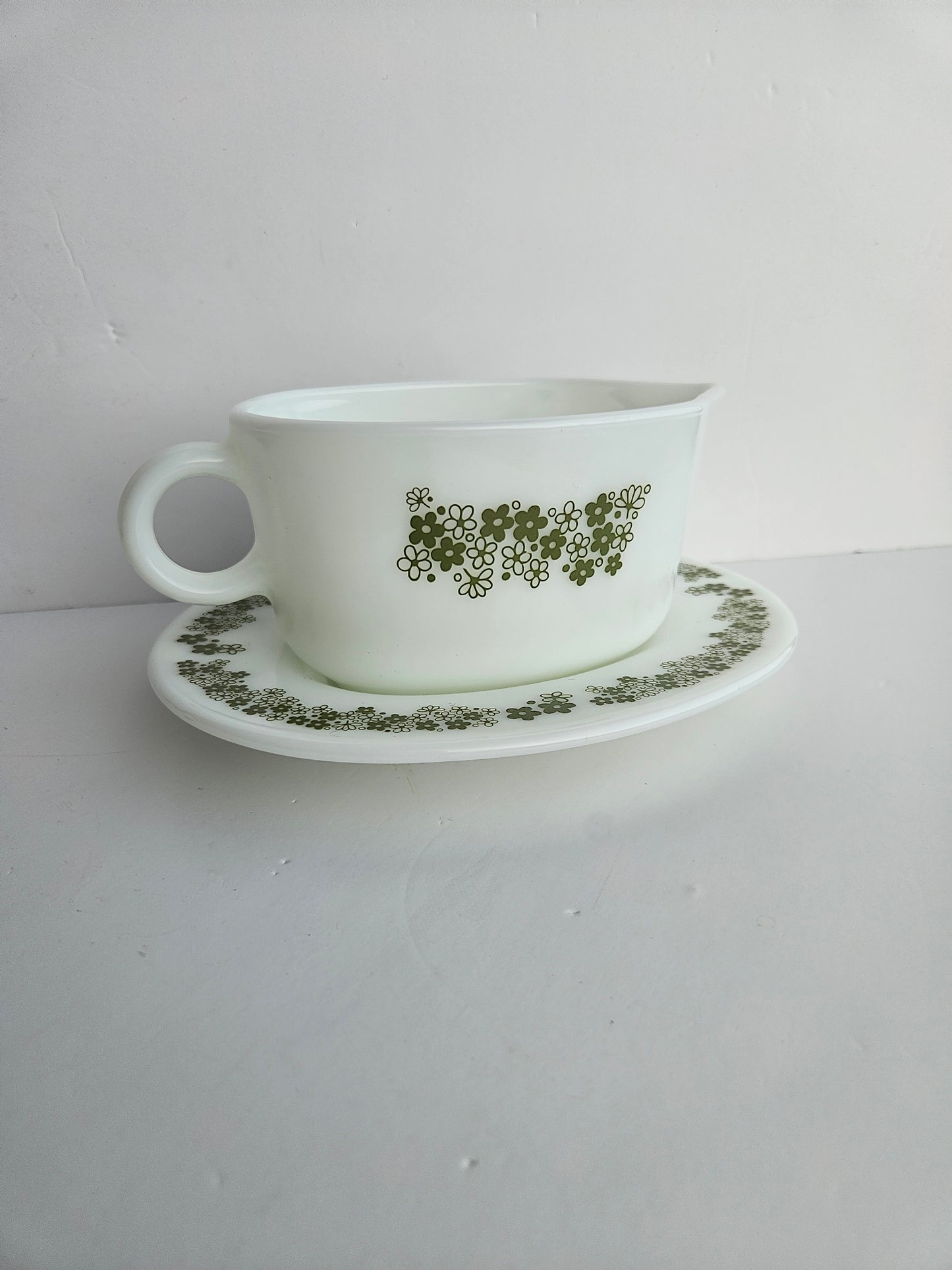 1972 Pyrex "Spring Blossom Green" Gravy Boat | Crazy Daisy | White Milk Glass | Made in USA | Vintage