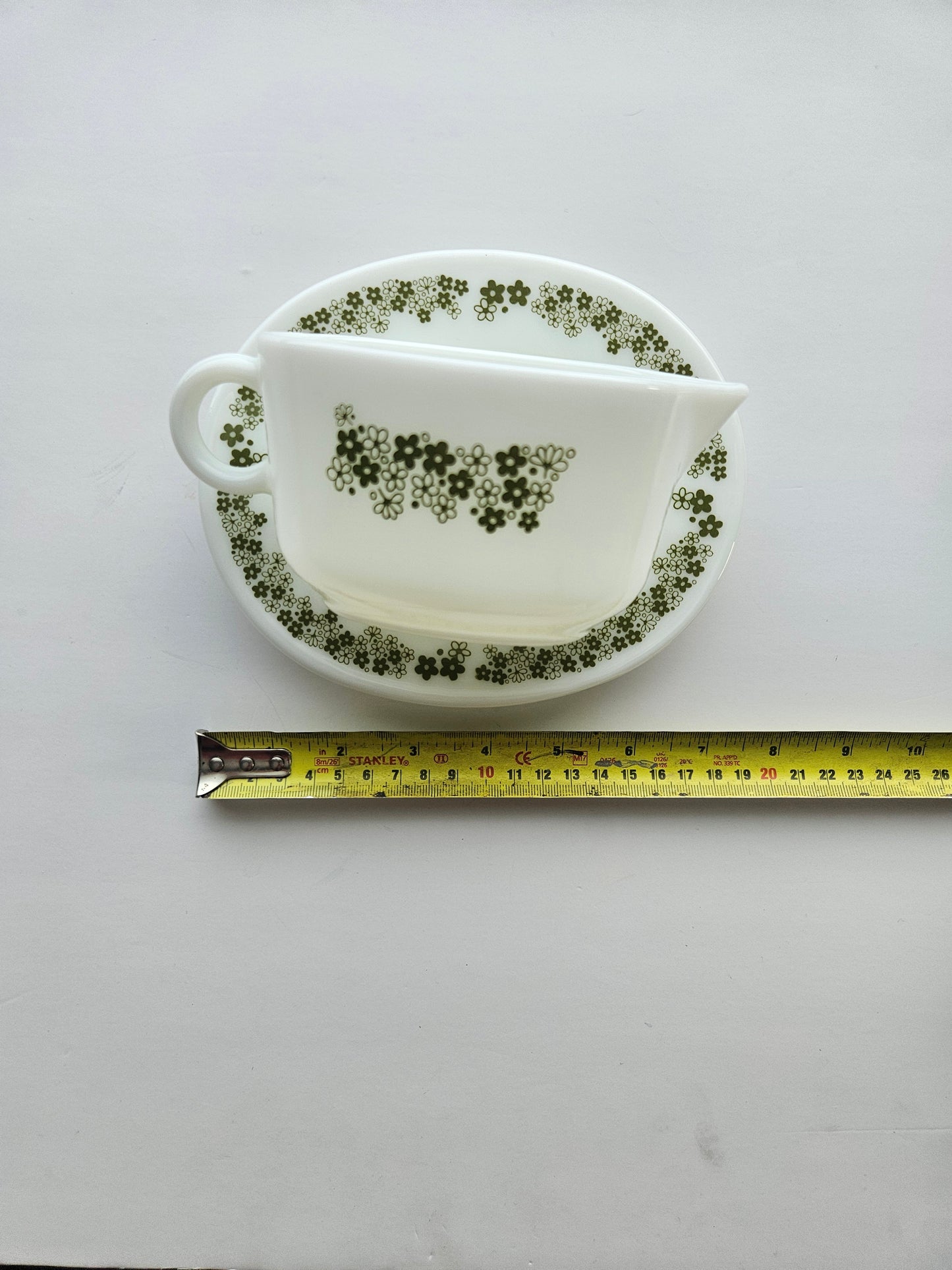 1972 Pyrex "Spring Blossom Green" Gravy Boat | Crazy Daisy | White Milk Glass | Made in USA | Vintage